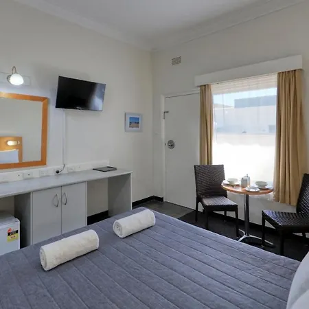 Cowra Motor Inn Exterior photo