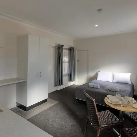 Cowra Motor Inn Exterior photo