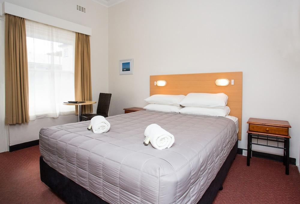 Motor Cowra
