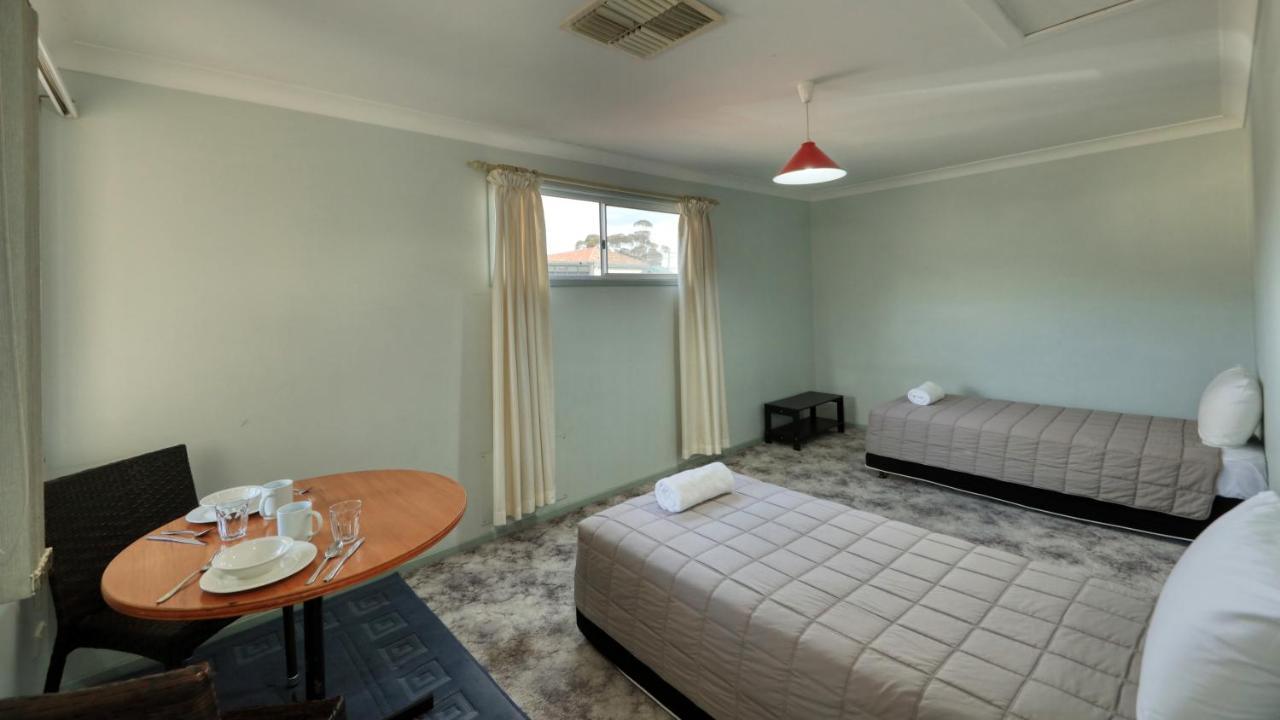 Motel Motor