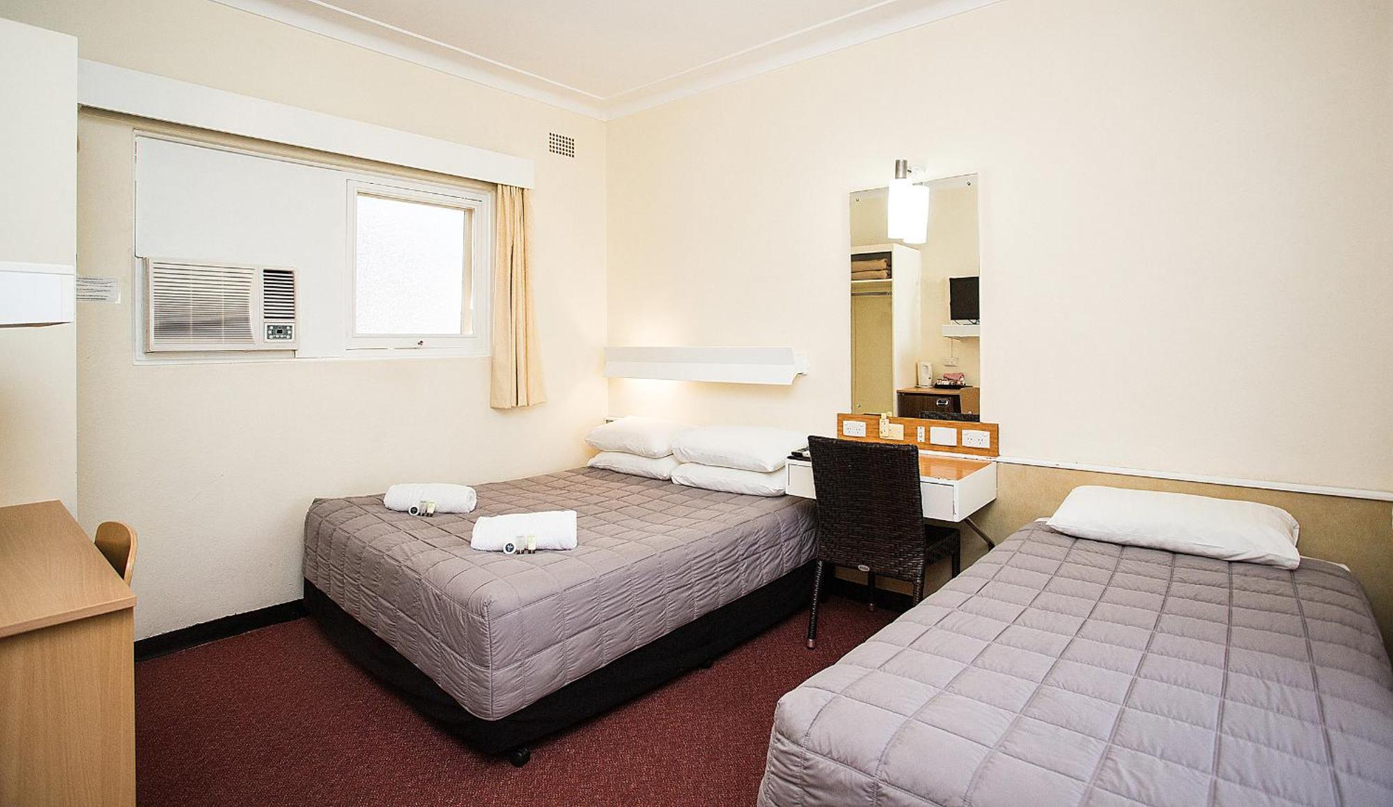 Motor Cowra